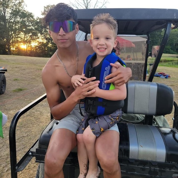 Meet your Posher, Steven - Picture 1 of 1